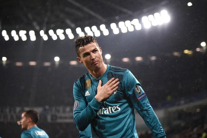 découvrez le désaccord surprenant entre cristiano ronaldo et ses coéquipiers, mettant en lumière les questions de respect sur et en dehors du terrain. analyse des tensions et des dynamiques au sein de l'équipe.
